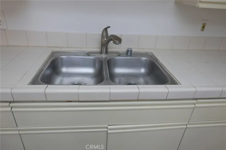Double Sink