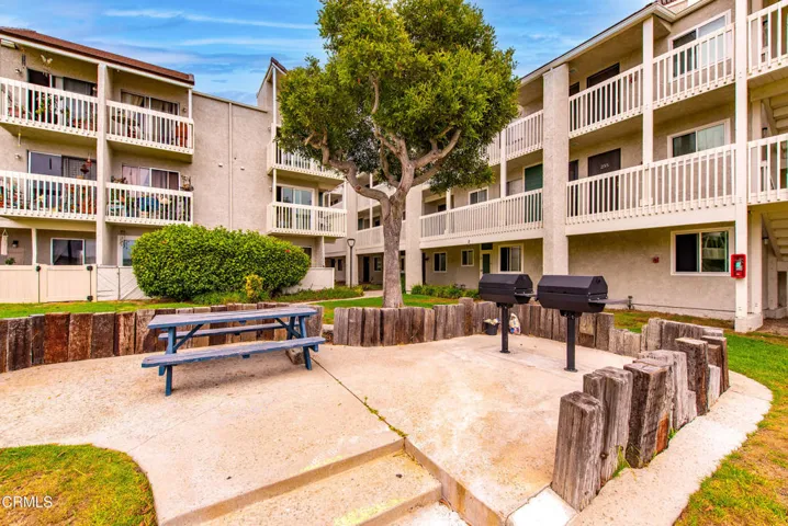 201 S Ventura Road Unit 6 Port Hueneme-3