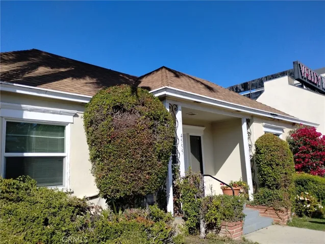 4555 Sherman Oaks Avenue, Sherman Oaks, California 91403