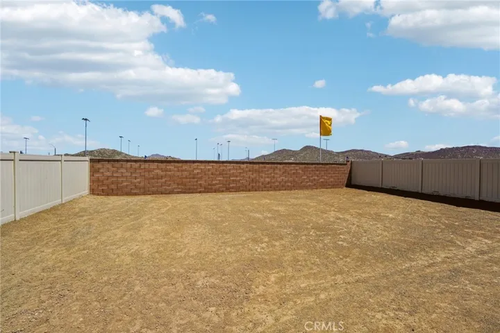 31288 Pine Oak Road, Winchester, California 92596