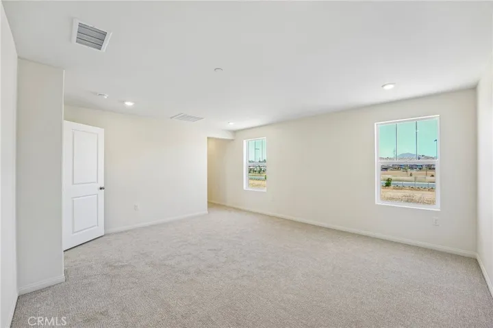31288 Pine Oak Road, Winchester, California 92596