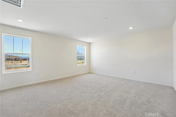 31288 Pine Oak Road, Winchester, California 92596