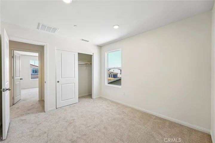 31288 Pine Oak Road, Winchester, California 92596