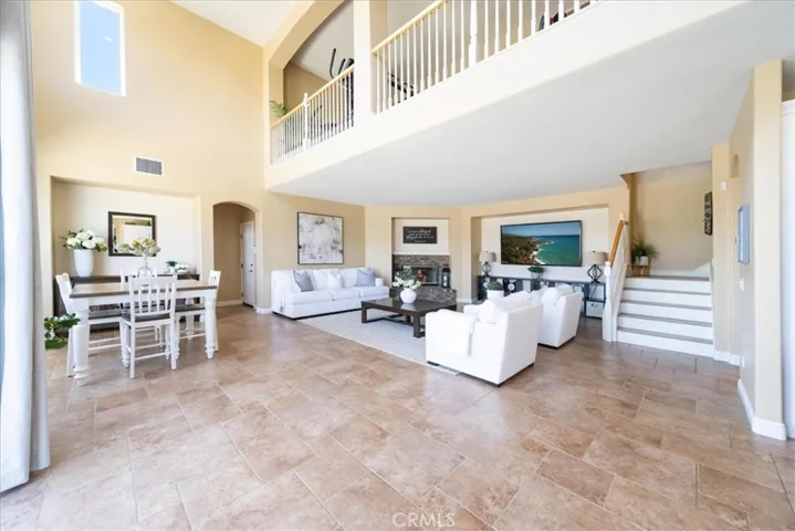 Family room and nook