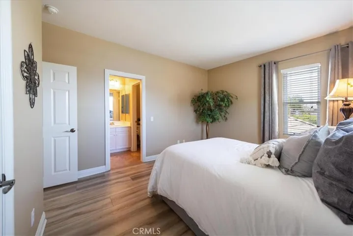 Upstairs Secondary bedroom 1
