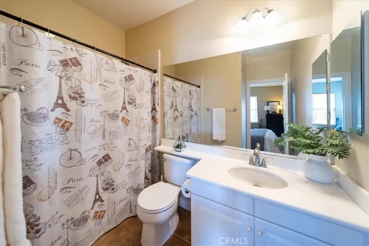 Upstairs bedroom 3 - own bathroom