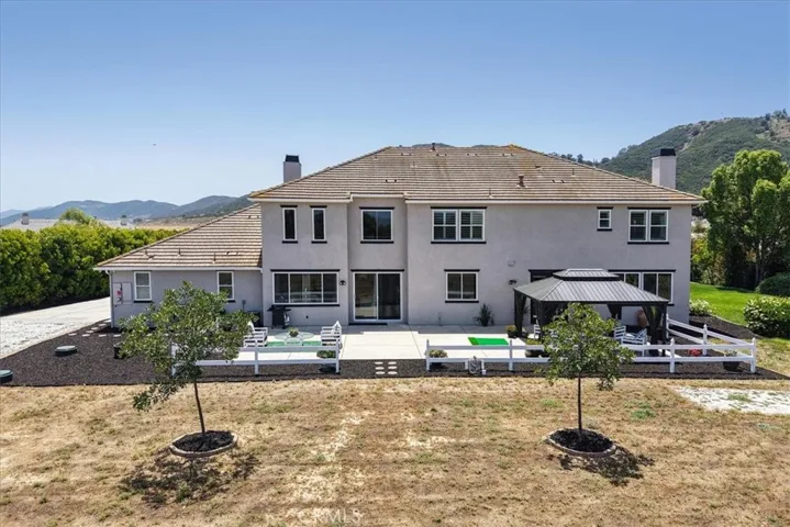 Back View of home.