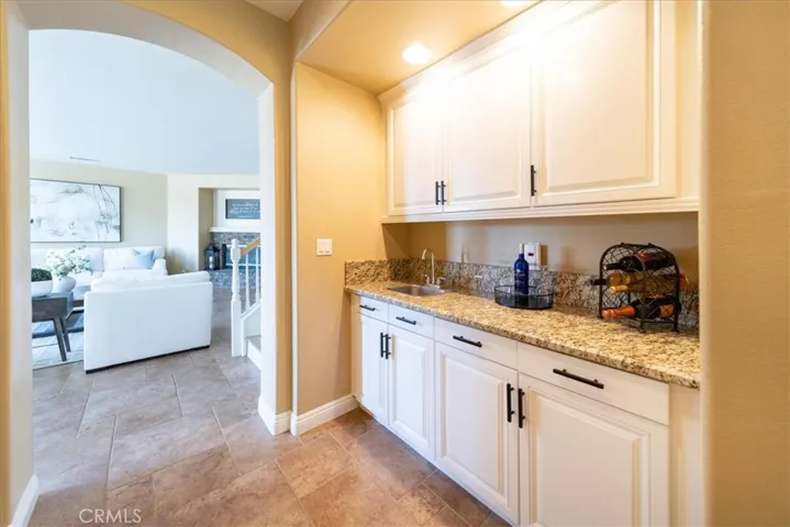 Wet bar next to family room