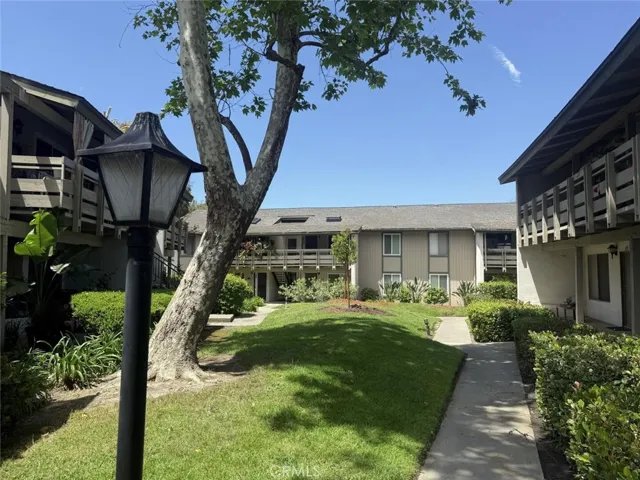 23732 Hillhurst, Laguna Niguel, California 92677