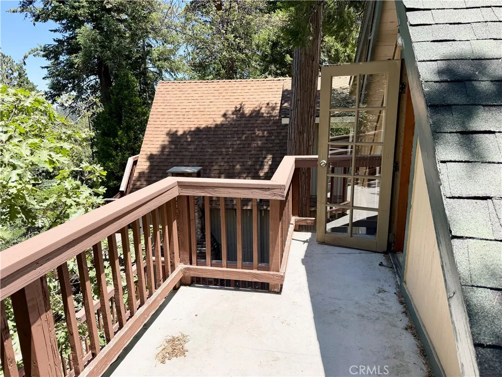 Balcony upstairs