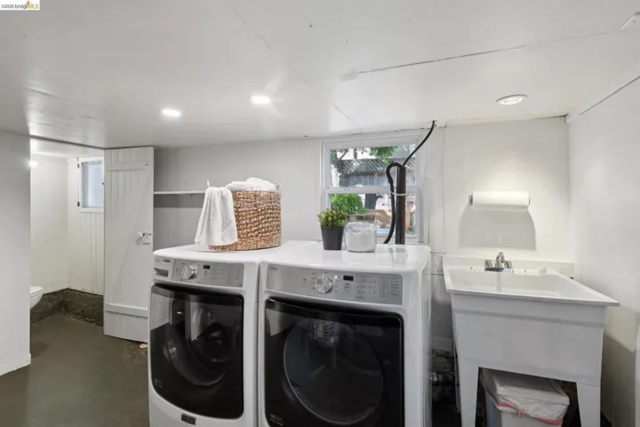 5208 Trask St, Oakland, California 94601