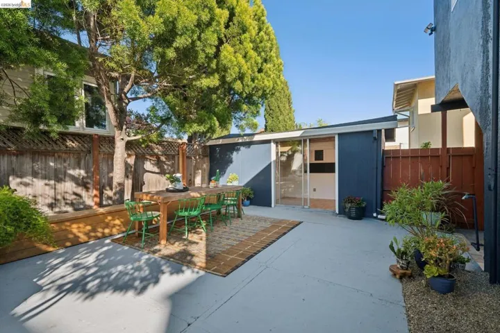 5208 Trask St, Oakland, California 94601