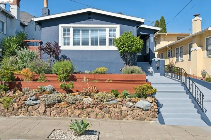 5208 Trask St, Oakland, California 94601
