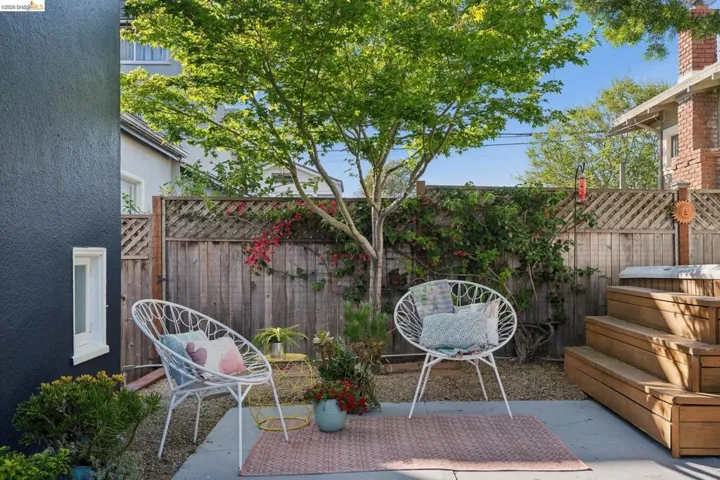 5208 Trask St, Oakland, California 94601