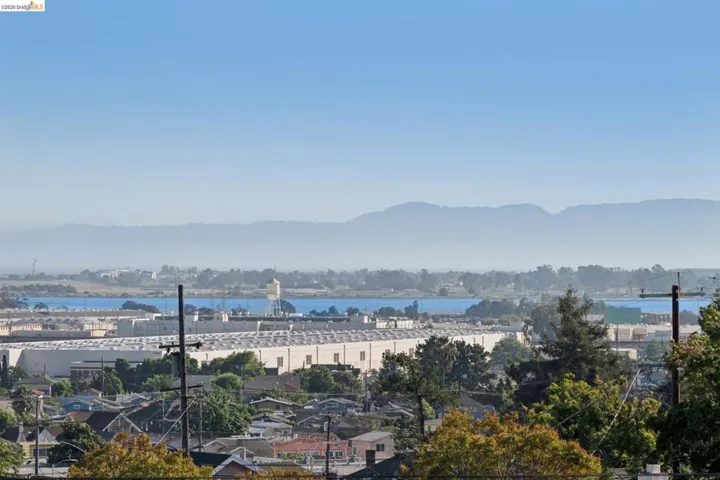5208 Trask St, Oakland, California 94601