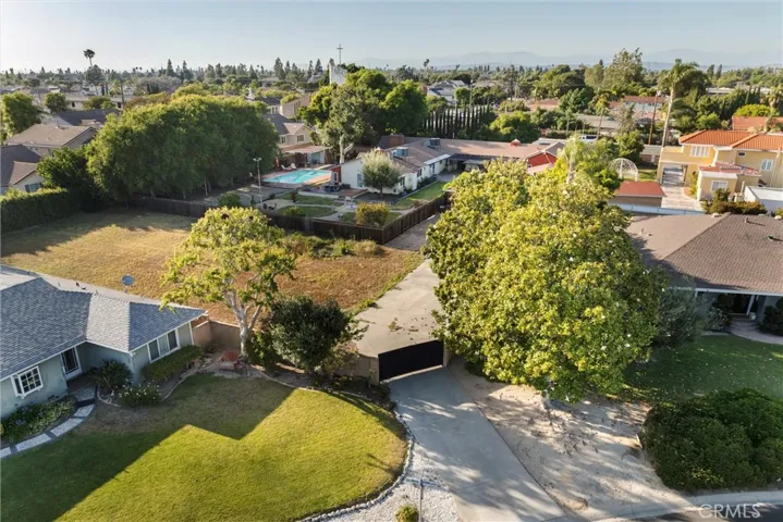 11252 Champman Avenue, Garden Grove, California 92840