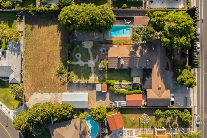 11252 Champman Avenue, Garden Grove, California 92840
