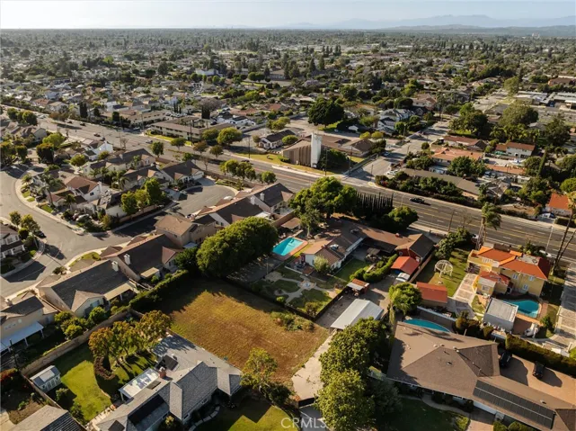 11252 Champman Avenue, Garden Grove, California 92840