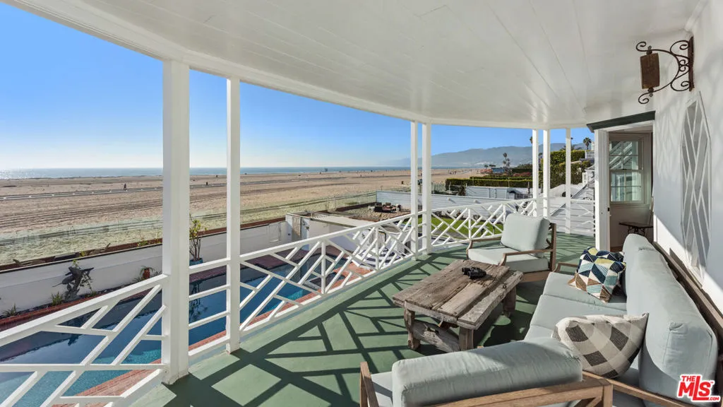 605 N Palisades Beach Rd
