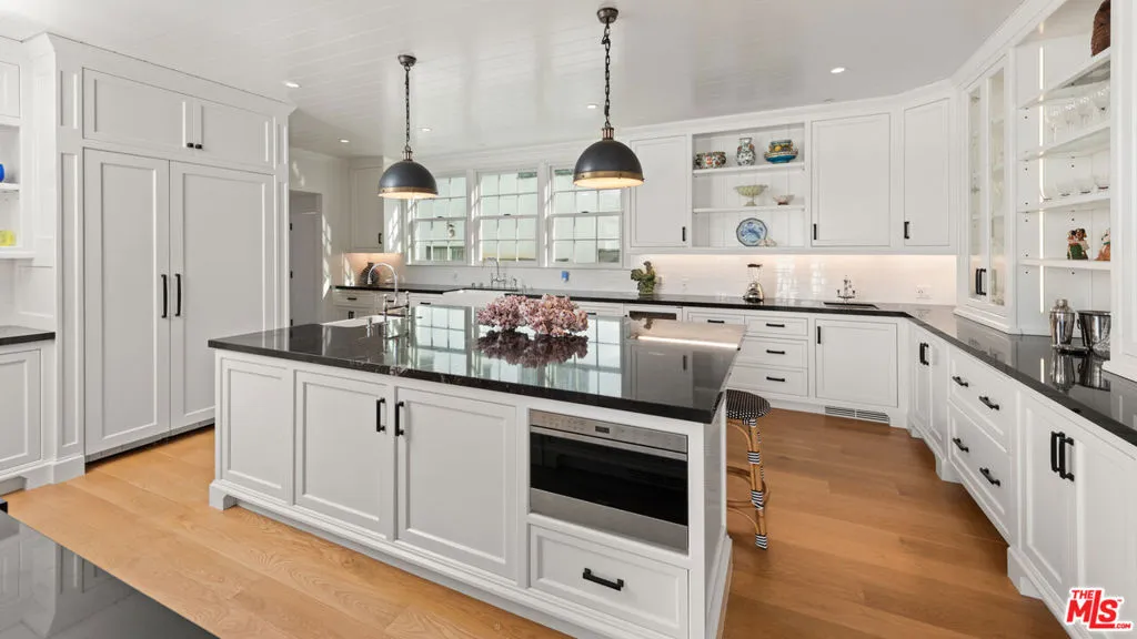 605 N Palisades Beach Road, Santa Monica, California 90402 — photo 4