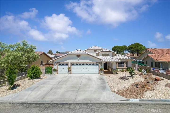 14576 Mast Lane, Helendale, California 92342