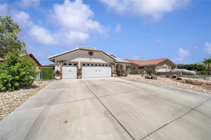 14576 Mast Lane, Helendale, California 92342