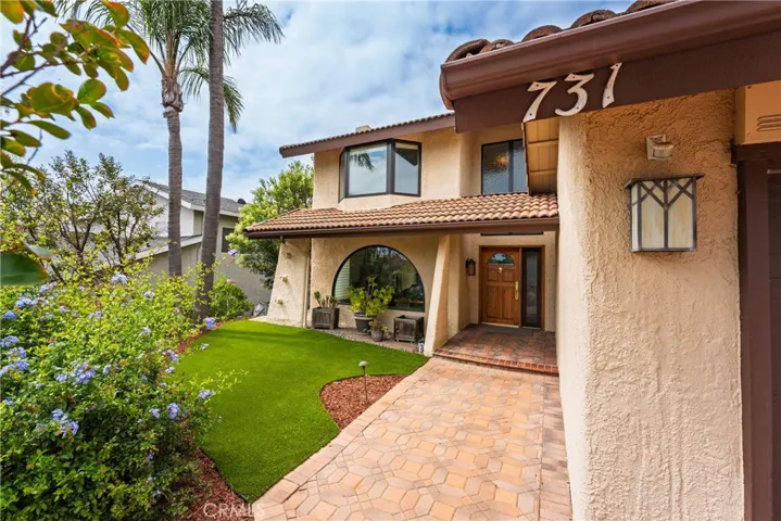 731 Calle Vallarta, San Clemente, California 92673