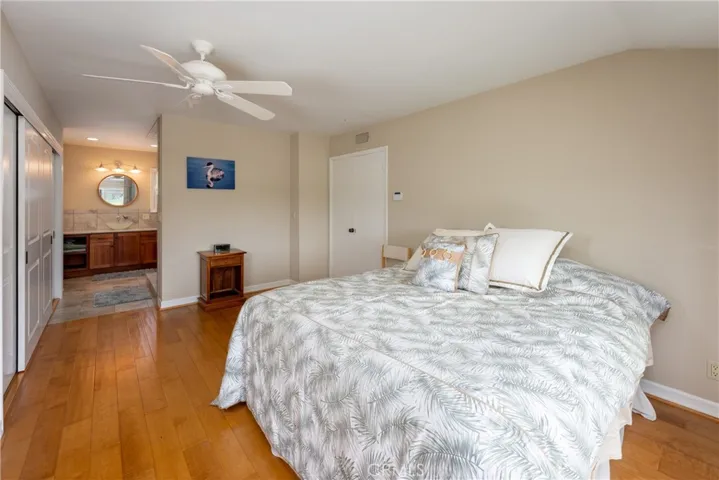 731 Calle Vallarta, San Clemente, California 92673