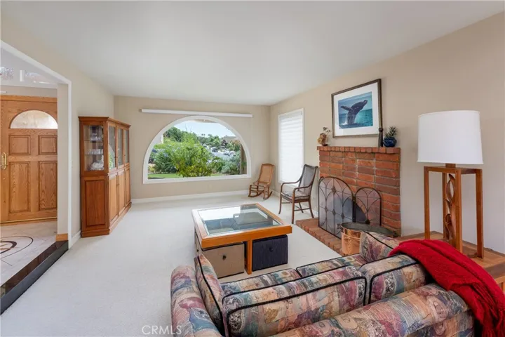 731 Calle Vallarta, San Clemente, California 92673