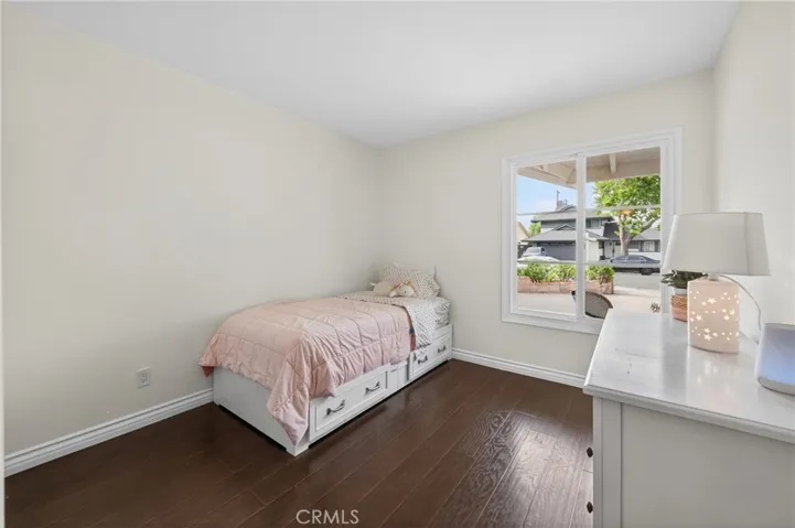 19533 Babington, Canyon Country, California 91351