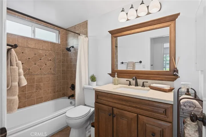 19533 Babington, Canyon Country, California 91351