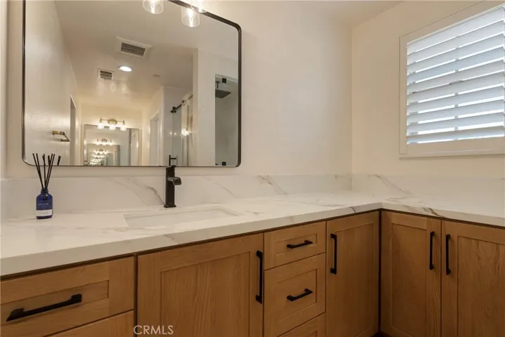 33 Silverado, Irvine, California 92618