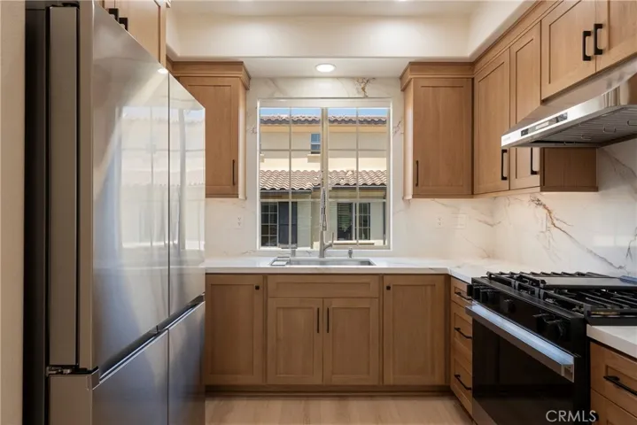 33 Silverado, Irvine, California 92618