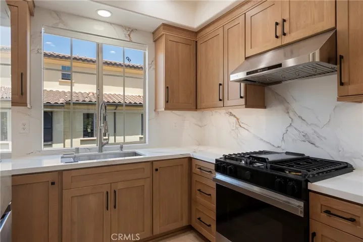 33 Silverado, Irvine, California 92618