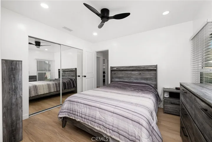 11702 Rockwall, Lakewood, California 90715