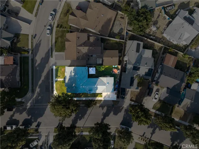 11702 Rockwall, Lakewood, California 90715