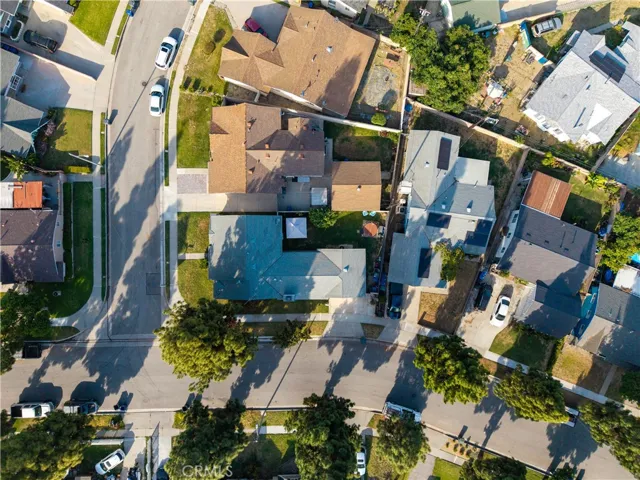 11702 Rockwall, Lakewood, California 90715