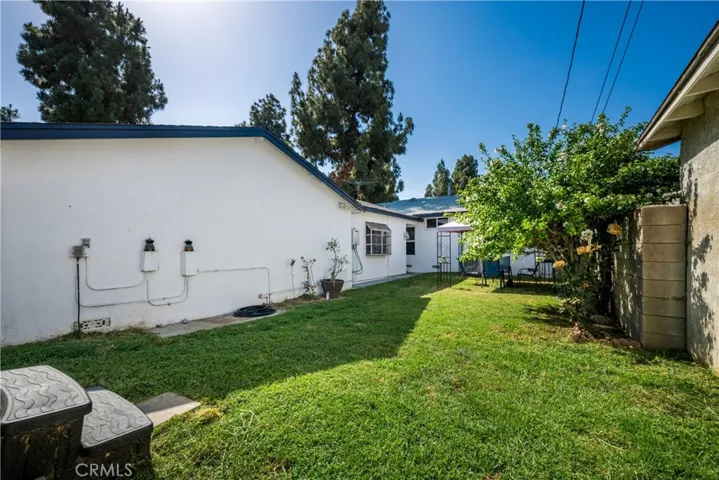 11702 Rockwall, Lakewood, California 90715