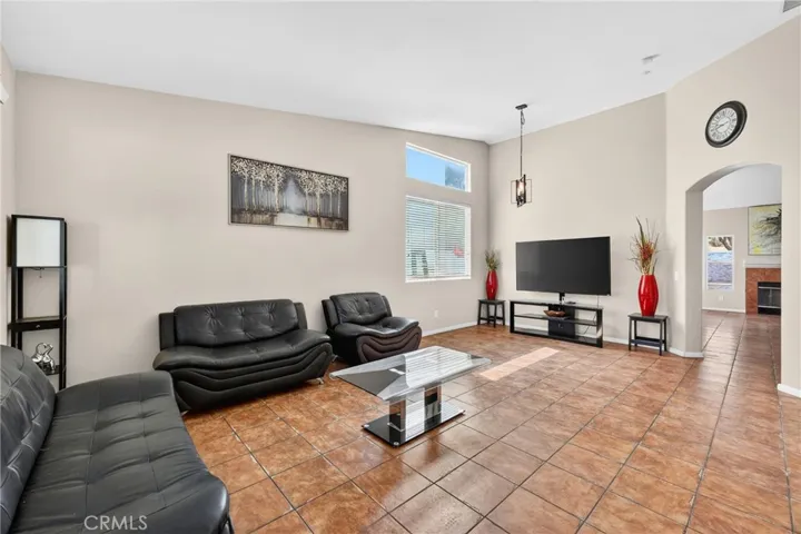 17305 Redmaple Street, Fontana, California 92337