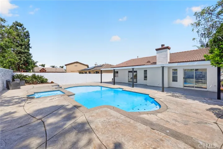 17305 Redmaple Street, Fontana, California 92337