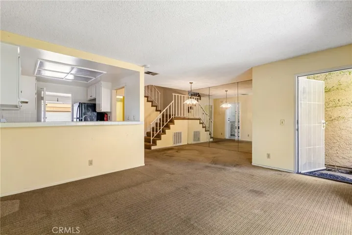 8601 Sunland Boulevard 20, Sun Valley, California 91352