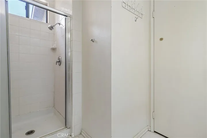 8601 Sunland Boulevard 20, Sun Valley, California 91352