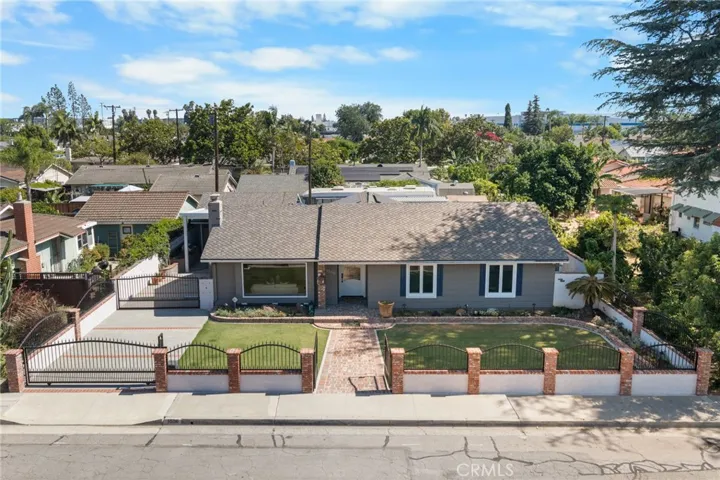 1536 E Commonwealth E, Fullerton, California 92831