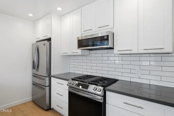 5238 Kitchen 3