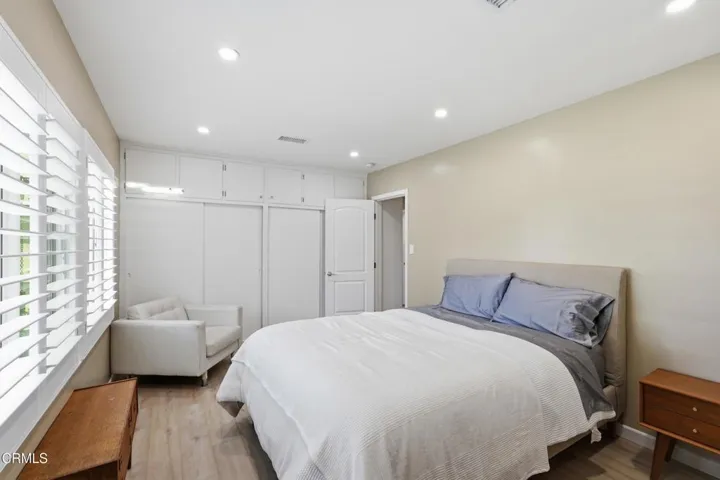 5240 Bedroom B