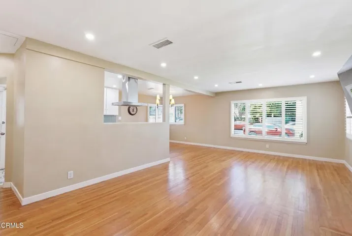 5236 Living Room
