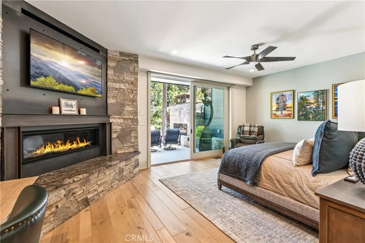 27720 Hamiltair Drive, Lake Arrowhead, California 92352