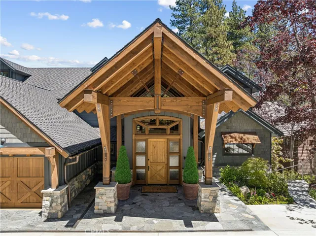 27720 Hamiltair Drive, Lake Arrowhead, California 92352