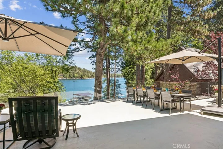 27720 Hamiltair Drive, Lake Arrowhead, California 92352