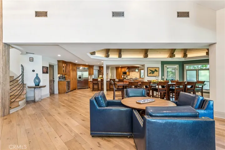 27720 Hamiltair Drive, Lake Arrowhead, California 92352